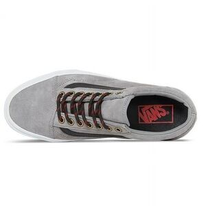 Vans Old Skool MTE shoes in grey suede & red and black laces women 8.5/men 7